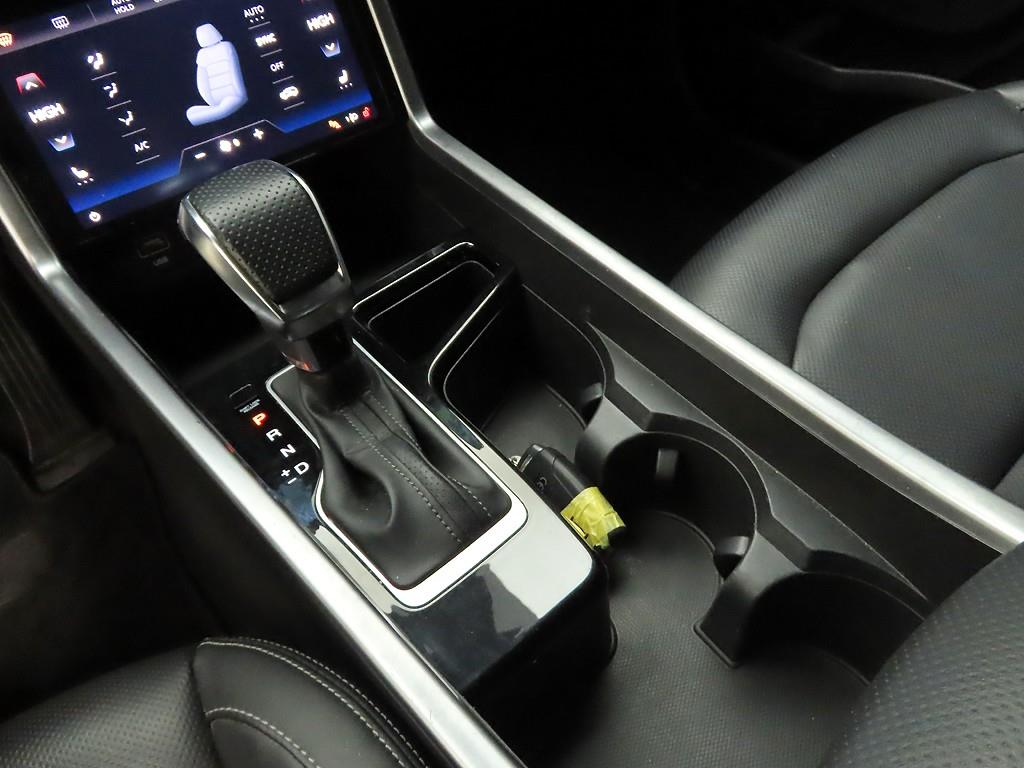 Ssangyong Torres - Vista 10