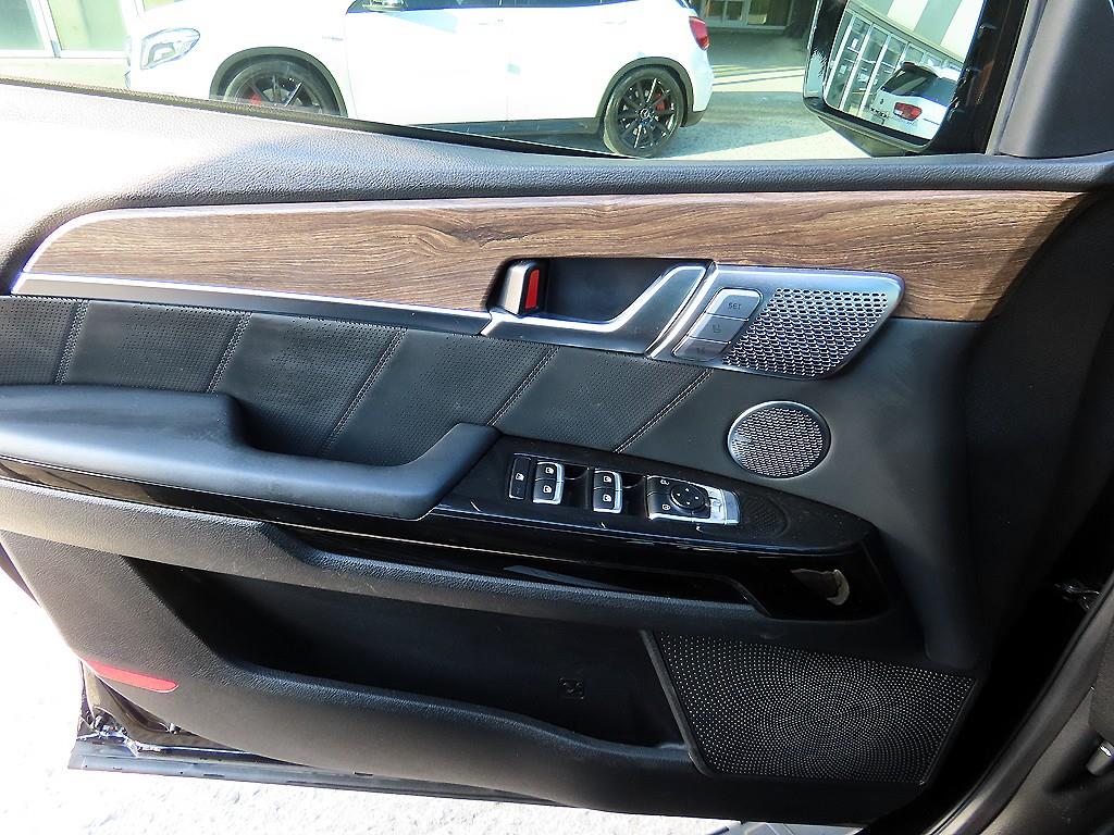 KIA Mohave - Vista 12