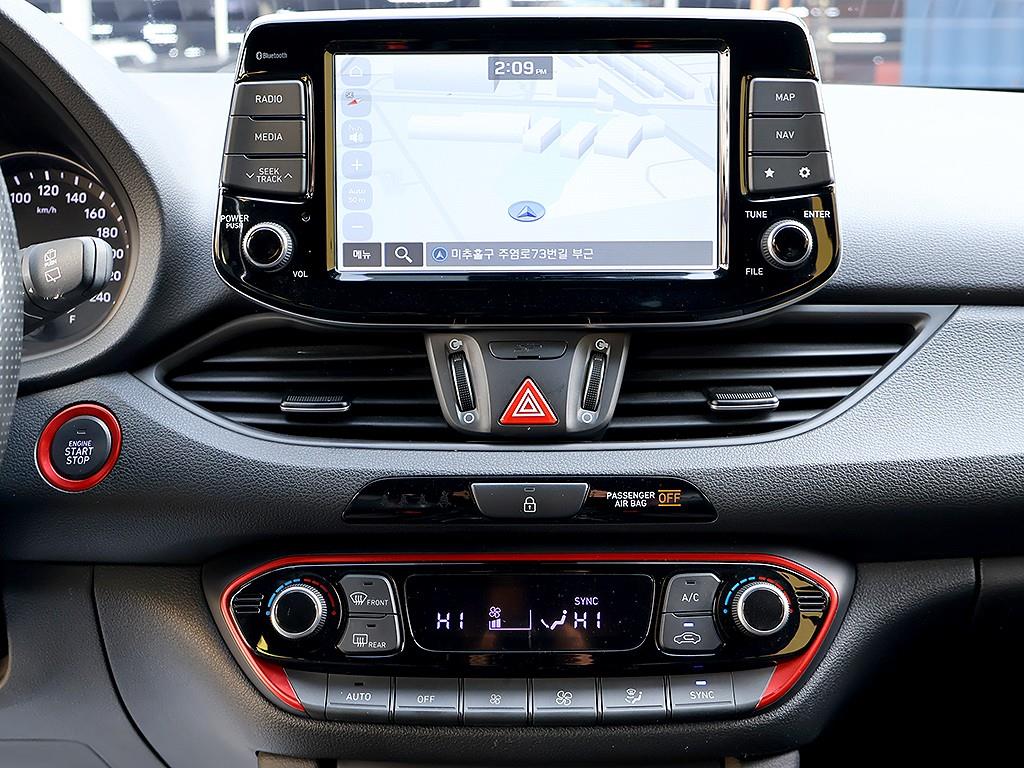 HYUNDAI i30 2018 Azul - Importación desde Corea - HF Imports Iquique - Foto 9