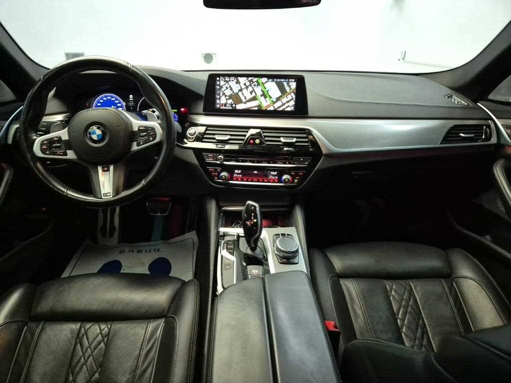 BMW 5 Series - Vista 7