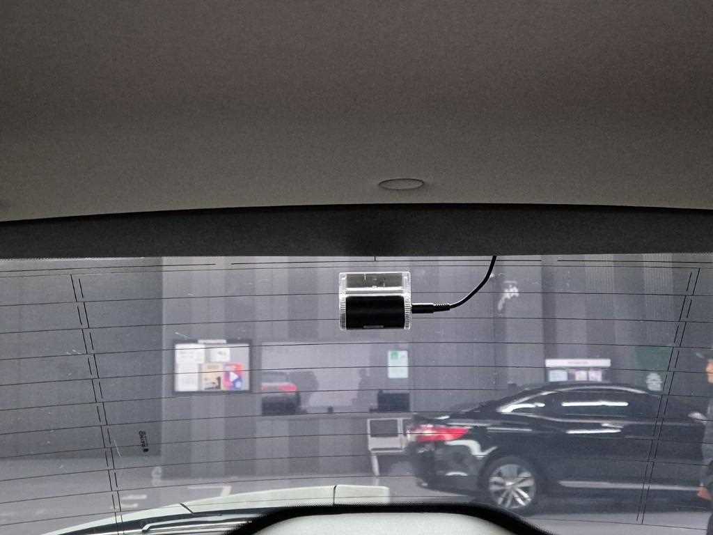 SAMSUNG QM6 2020 Blanco - Importación desde Corea - HF Imports Iquique - Foto 19