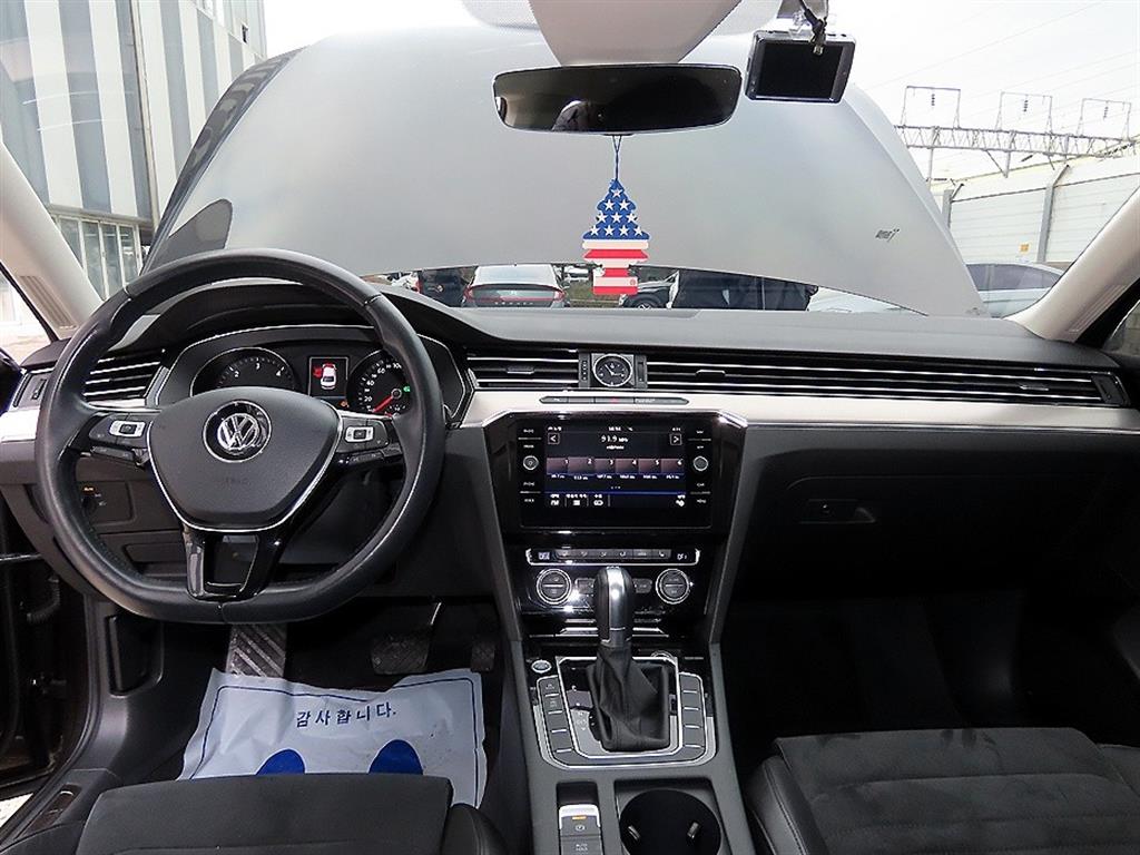 Volkswagen Passat - Vista 7