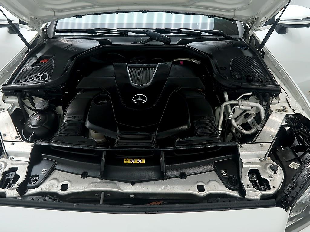 Mercedes Benz E class 2019 Blanco - Importación desde Corea - HF Imports Iquique - Foto 9