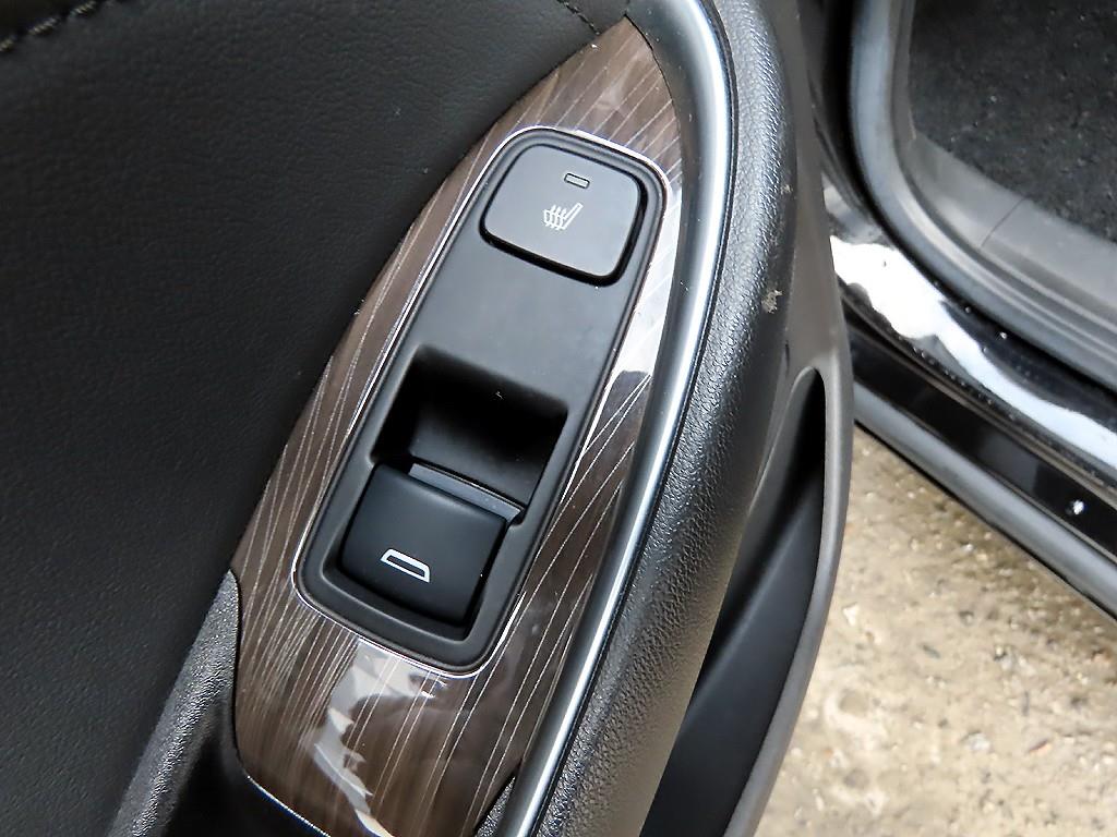 Chevrolet Malibu 2021 Negro - Importación desde Corea - HF Imports Iquique - Foto 16