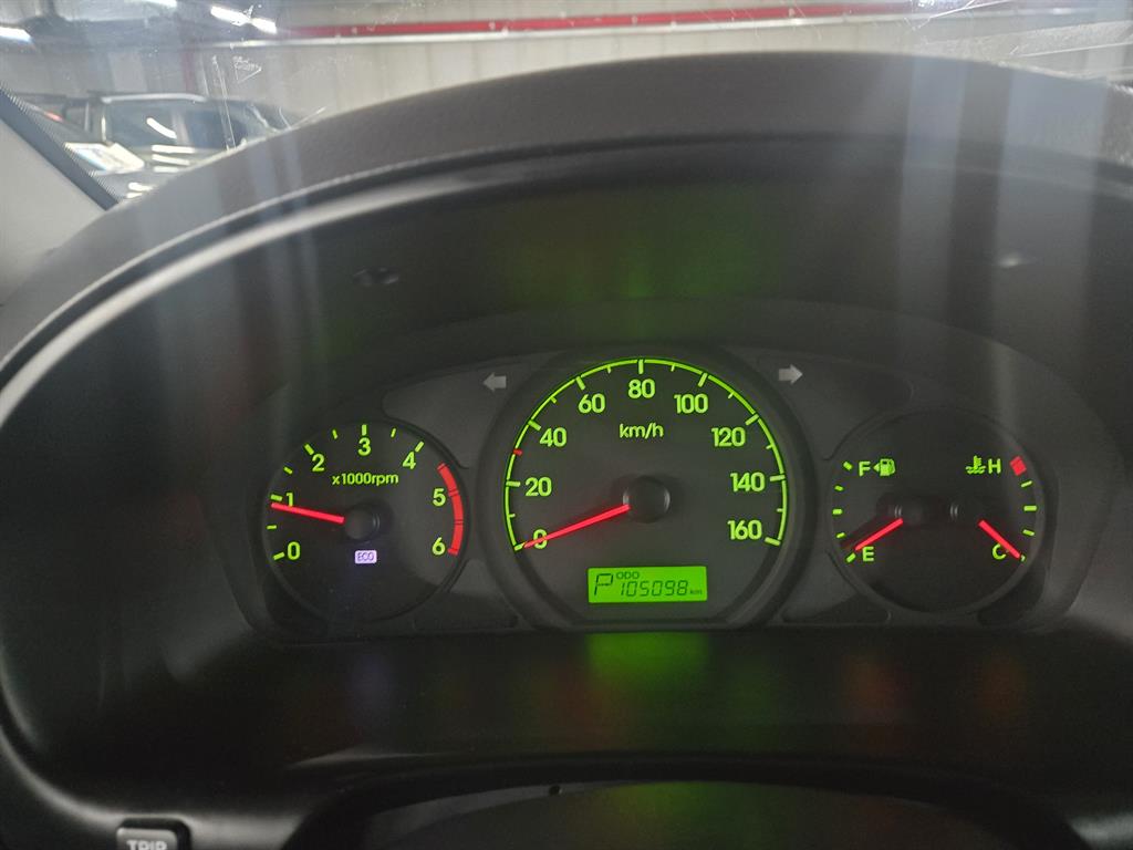 HYUNDAI Starex - Vista 12