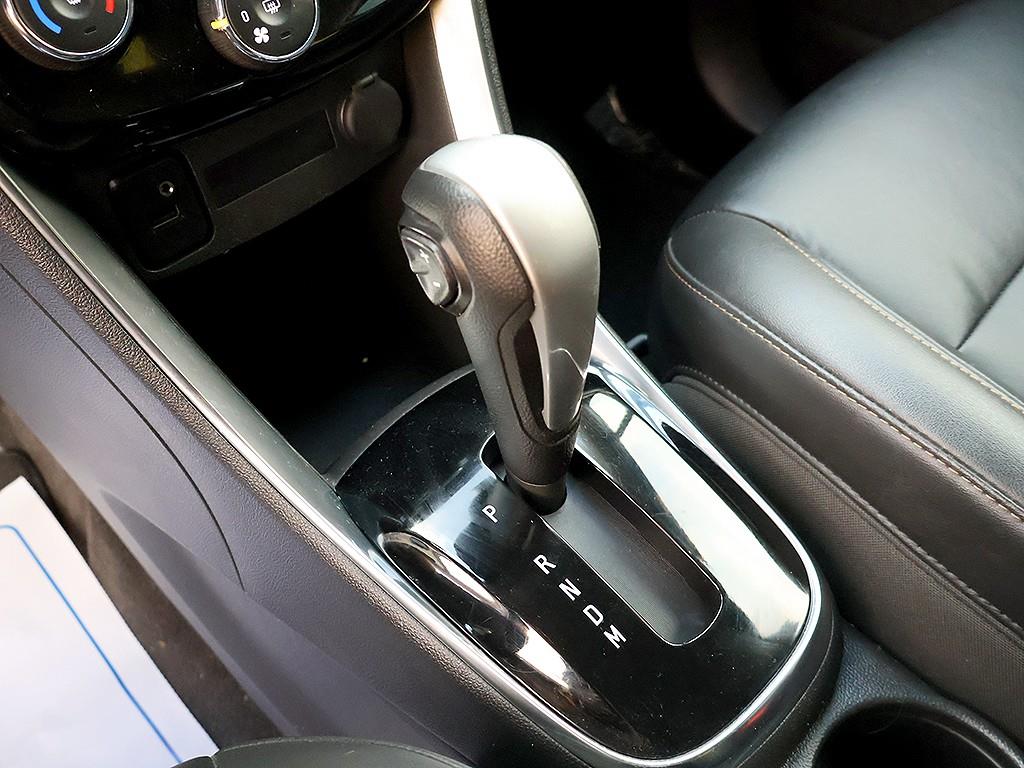 Chevrolet Trax 2018 Rojo - Importación desde Corea - HF Imports Iquique - Foto 7