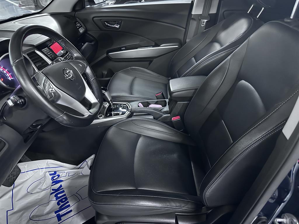 Ssangyong Tivoli 2016 Azul - Importación desde Corea - HF Imports Iquique - Foto 13