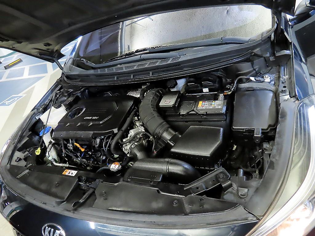 KIA K3 2016 Azul - Importación desde Corea - HF Imports Iquique - Foto 18