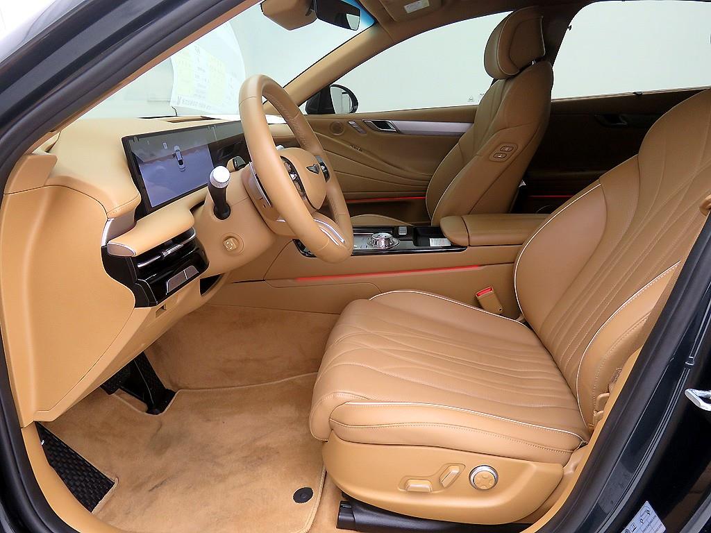 Genesis G80 - Vista 6