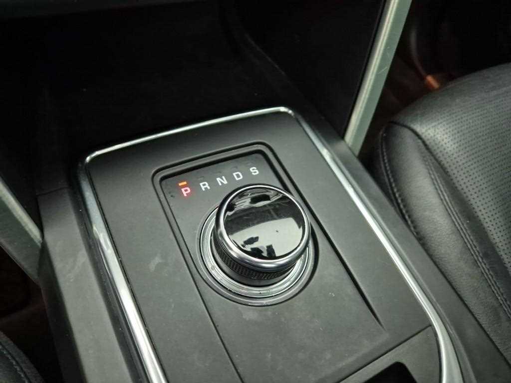 Land Rover Discovery Sports - Vista 8