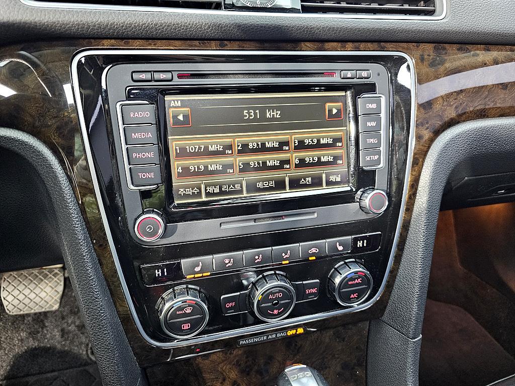 Volkswagen Passat 2015 Blanco - Importación desde Corea - HF Imports Iquique - Foto 13