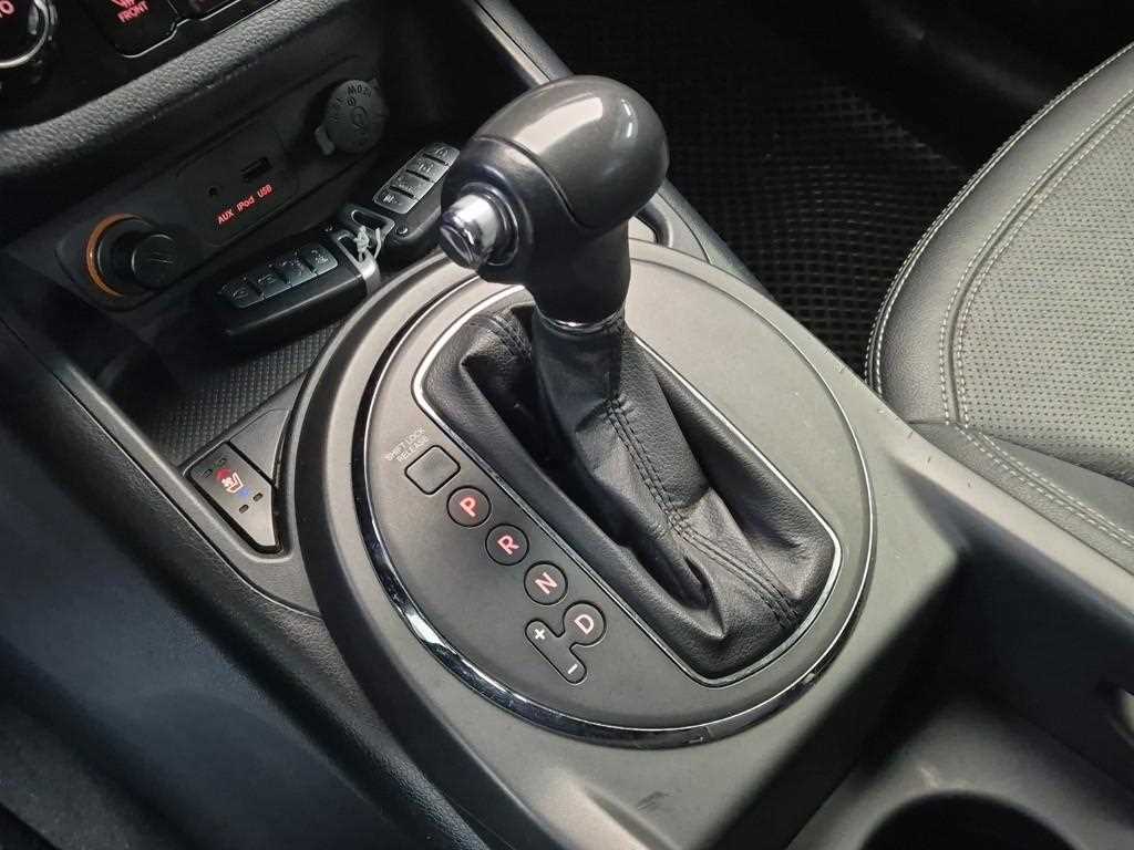 KIA Sportage - Vista 8