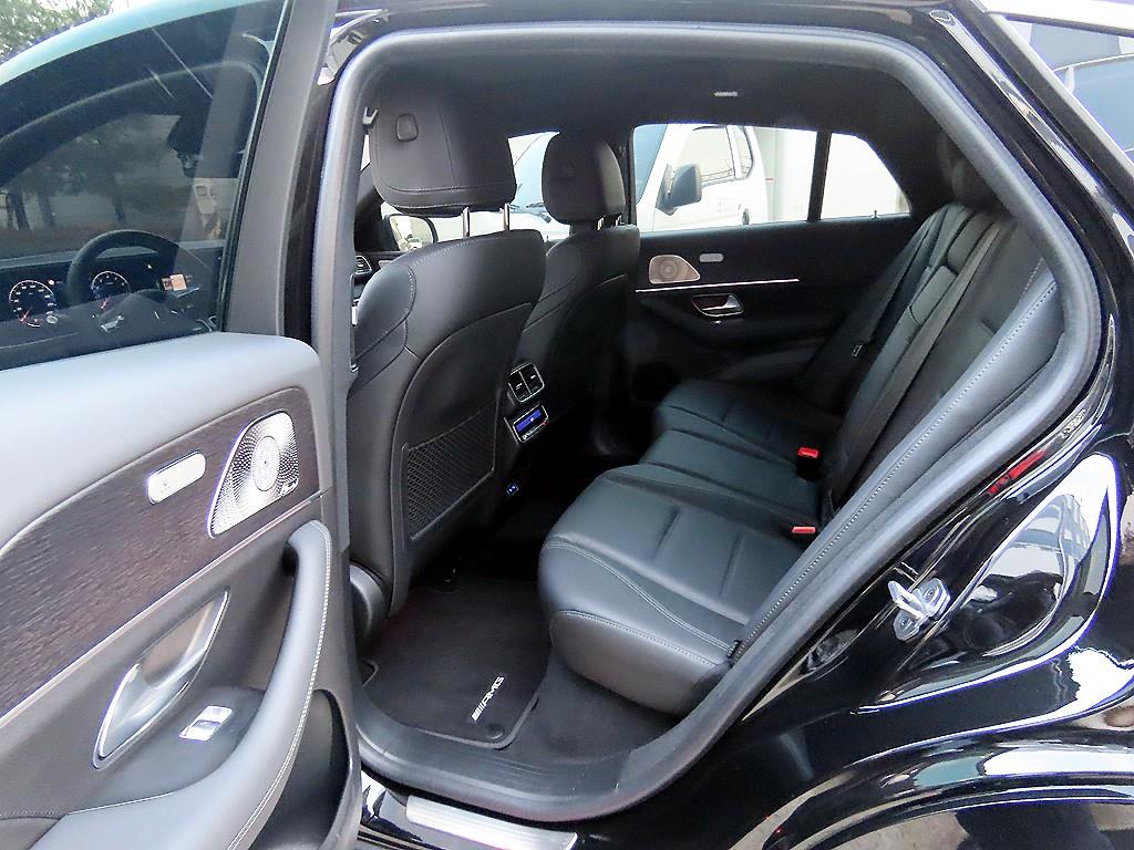 Mercedes Benz GLE Class - Vista 6