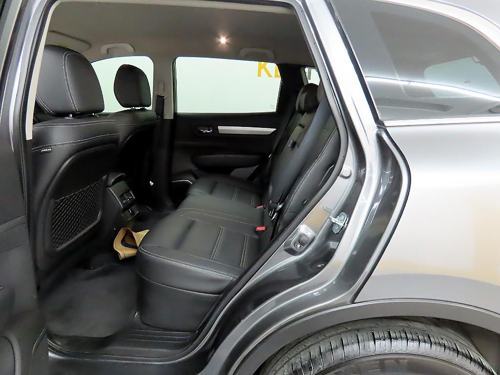 SAMSUNG QM6 - Vista 6