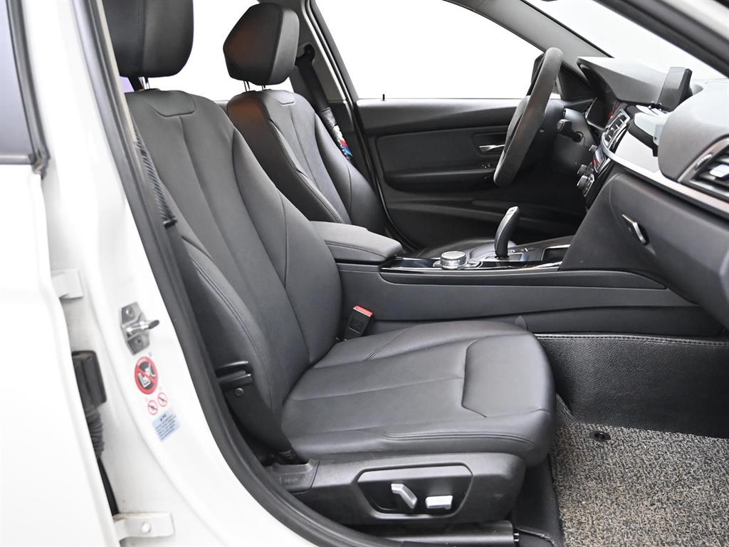 BMW 3 series - Vista 9