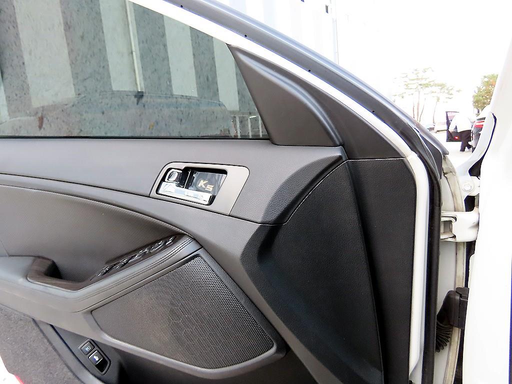 KIA K5 - Vista 11
