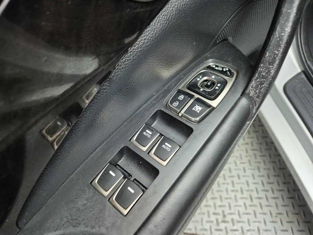 HYUNDAI Grandeur 2011 Plateado - Importación desde Corea - HF Imports Iquique - Foto 18