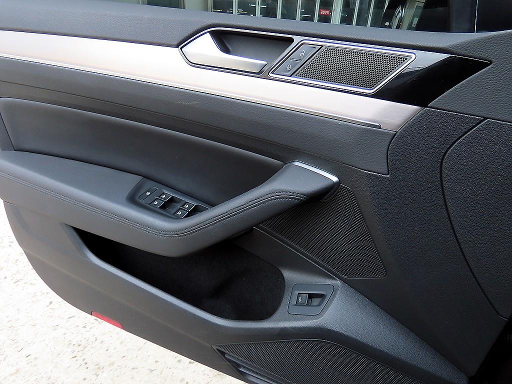 Volkswagen Passat - Vista 11