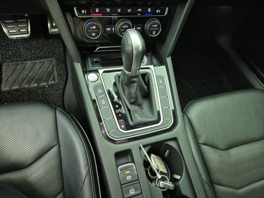 Volkswagen Arteon - Vista 8