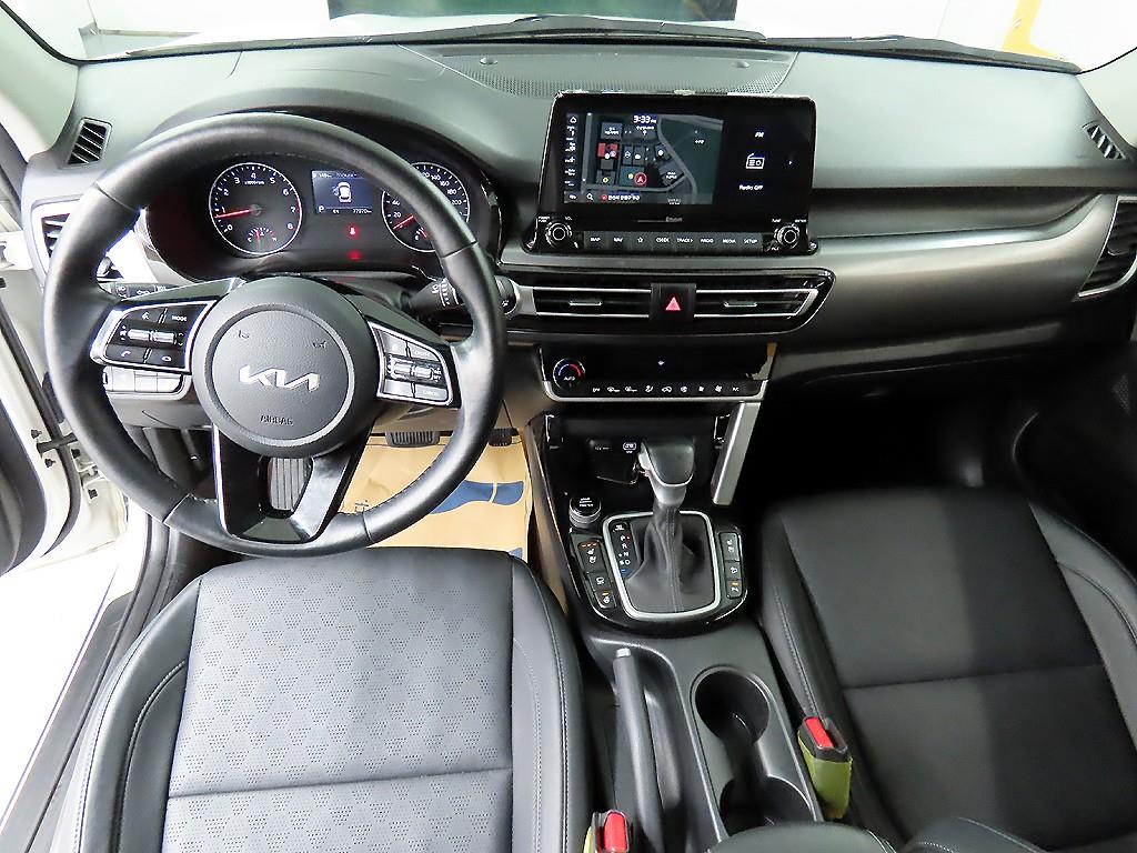 KIA Seltos - Vista 7