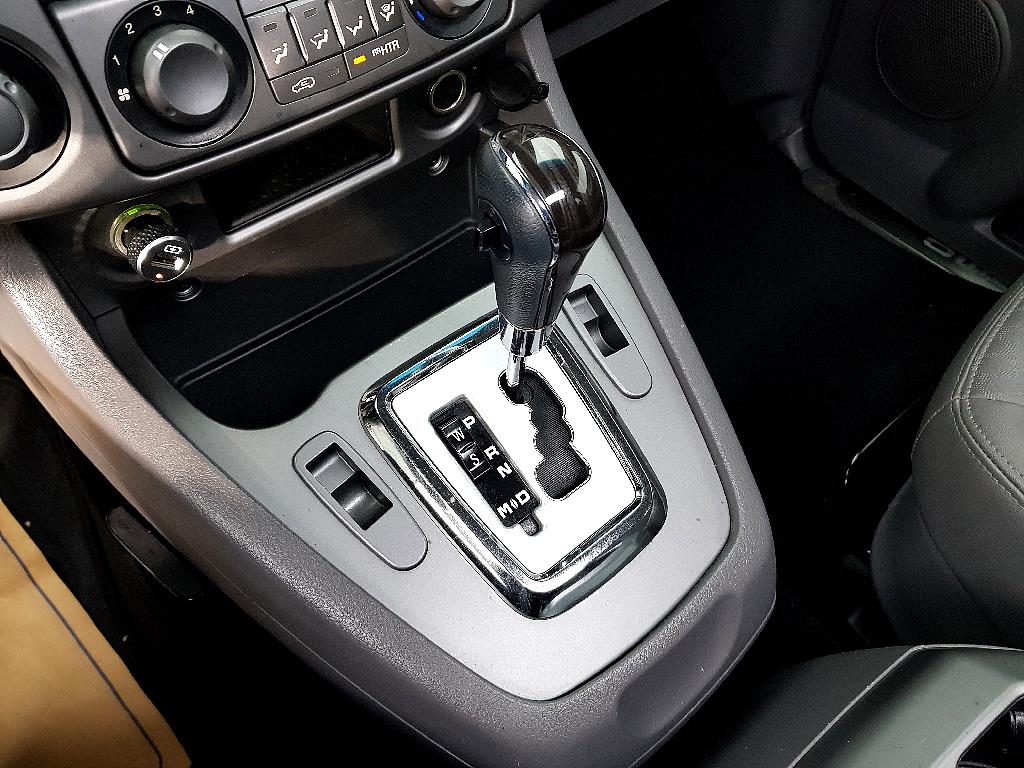 Ssangyong Korando 2016 Blanco - Importación desde Corea - HF Imports Iquique - Foto 13