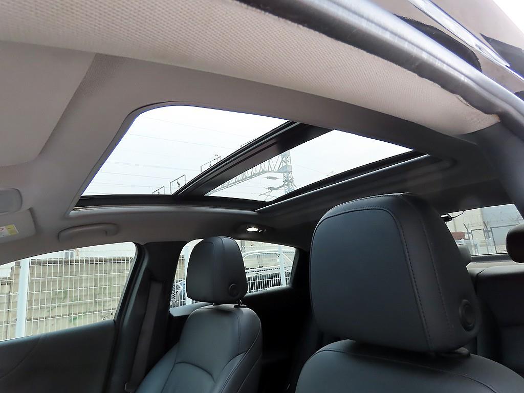 Chevrolet Malibu 2021 Negro - Importación desde Corea - HF Imports Iquique - Foto 18