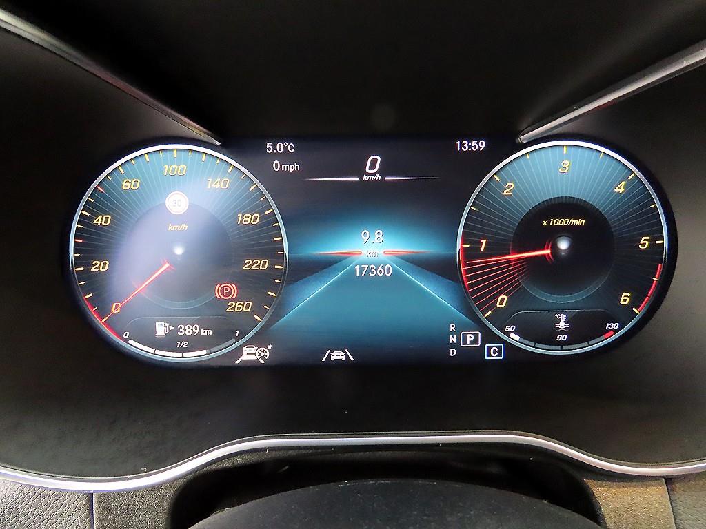 Mercedes Benz GLC Class - Vista 9