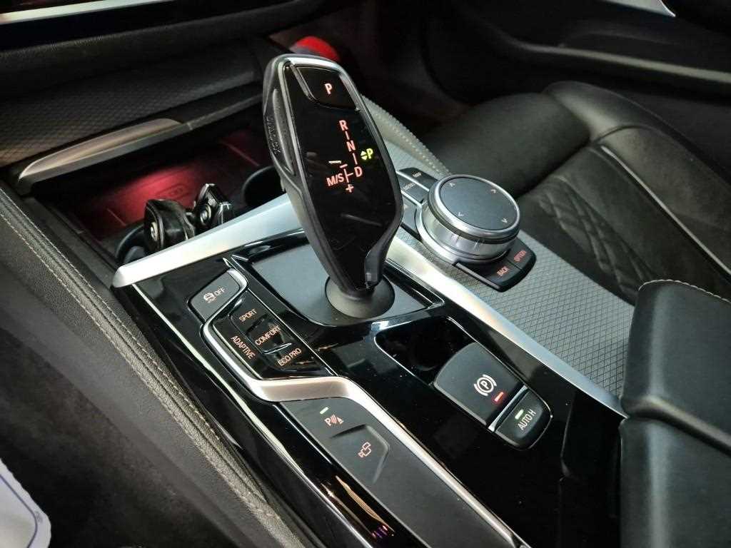 BMW 5 Series - Vista 8