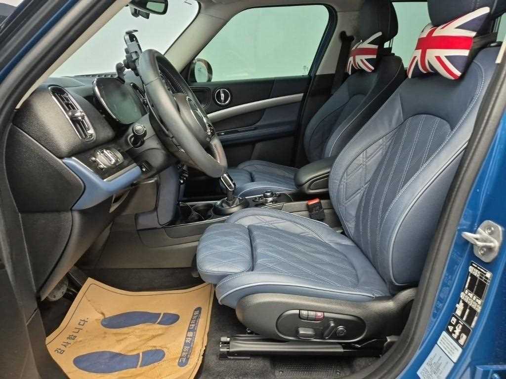 Mini Countryman - Vista 11