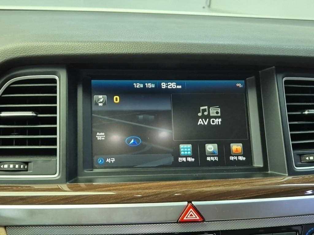 Genesis G80 2018 Blanco - Importación desde Corea - HF Imports Iquique - Foto 14