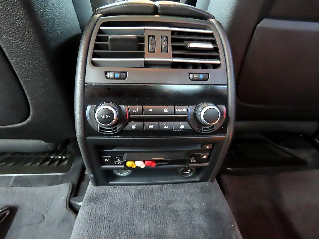 BMW 7 Series 2010 Negro - Importación desde Corea - HF Imports Iquique - Foto 17