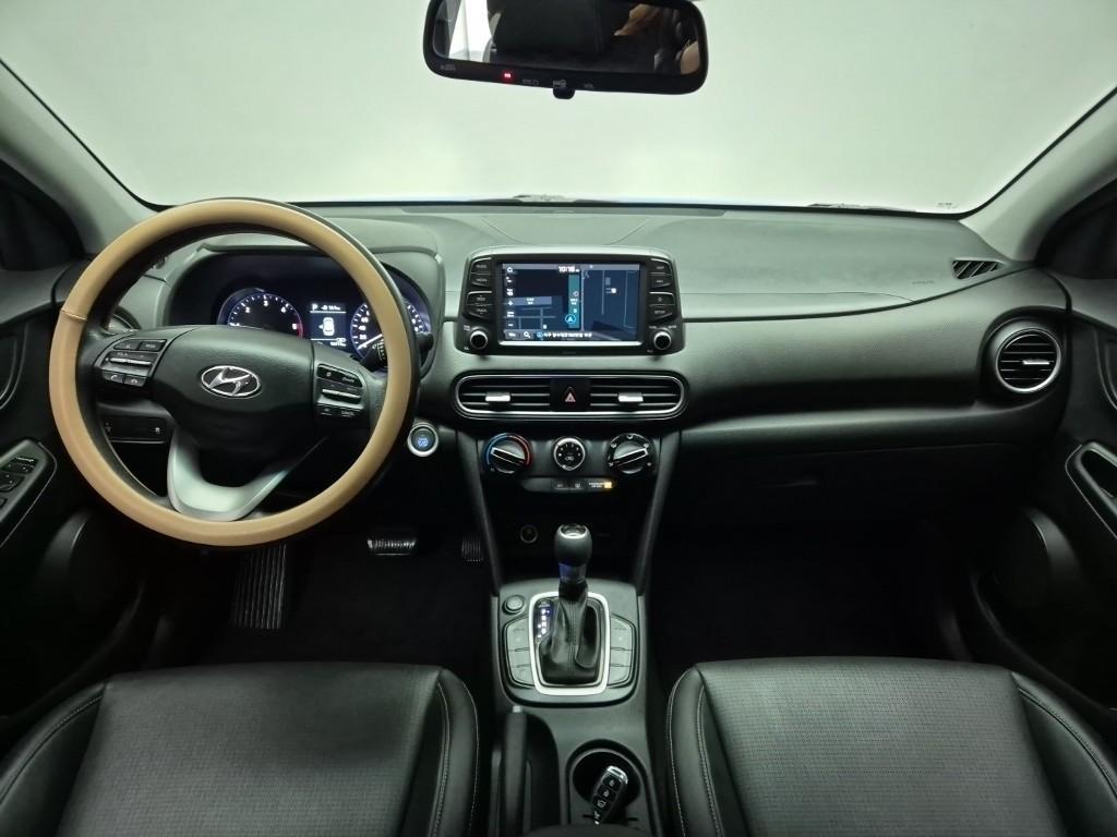 HYUNDAI Kona - Vista 7