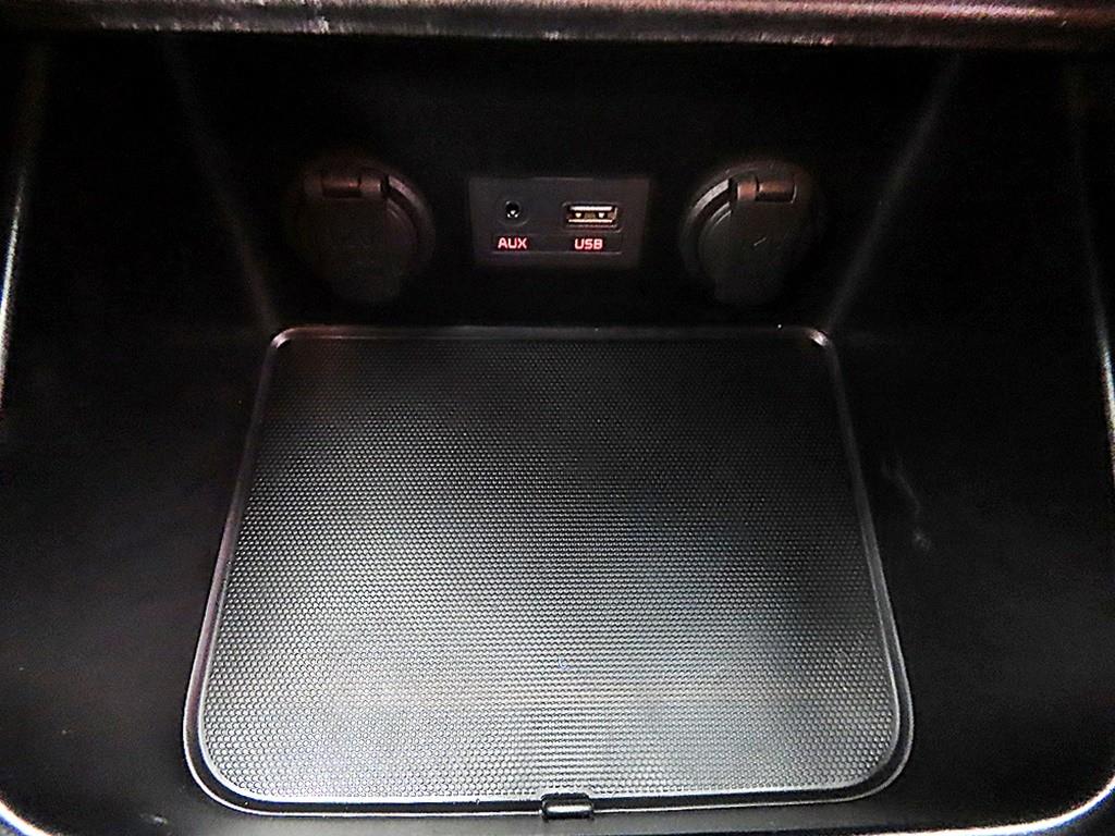 KIA K3 2015 Negro - Importación desde Corea - HF Imports Iquique - Foto 14