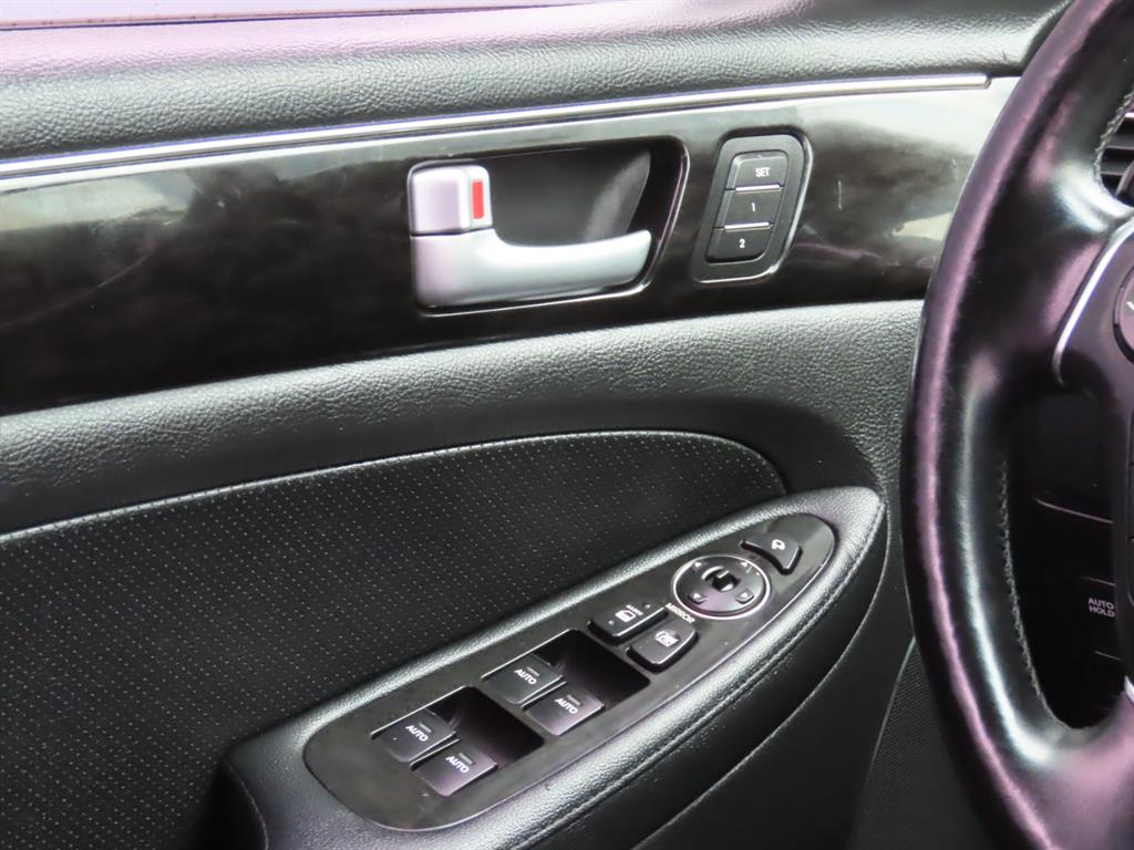 HYUNDAI Genesis 2013 Plateado - Importación desde Corea - HF Imports Iquique - Foto 9