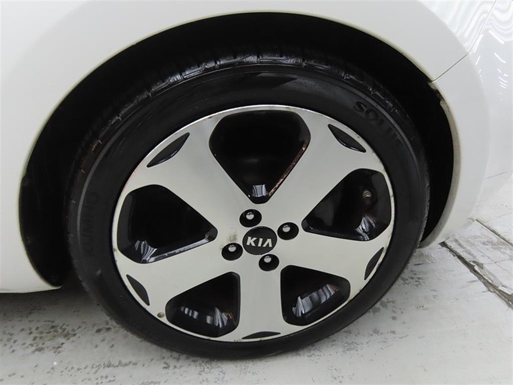 KIA Pride 2012 Blanco - Importación desde Corea - HF Imports Iquique - Foto 20