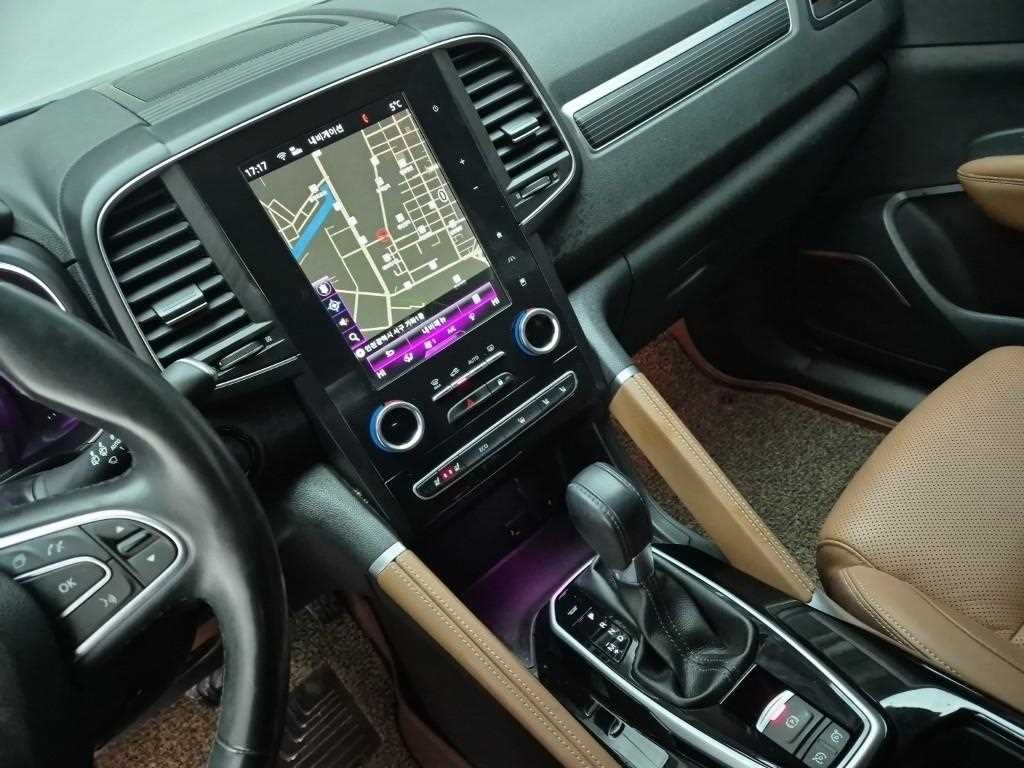 SAMSUNG QM6 - Vista 10