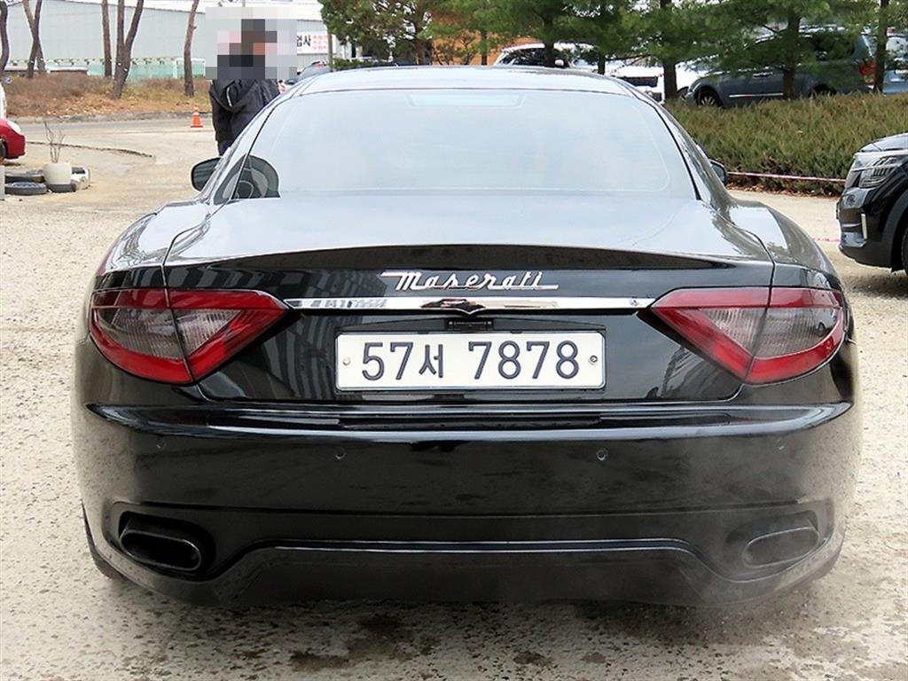 Maserati Gran Turismo - Vista 4