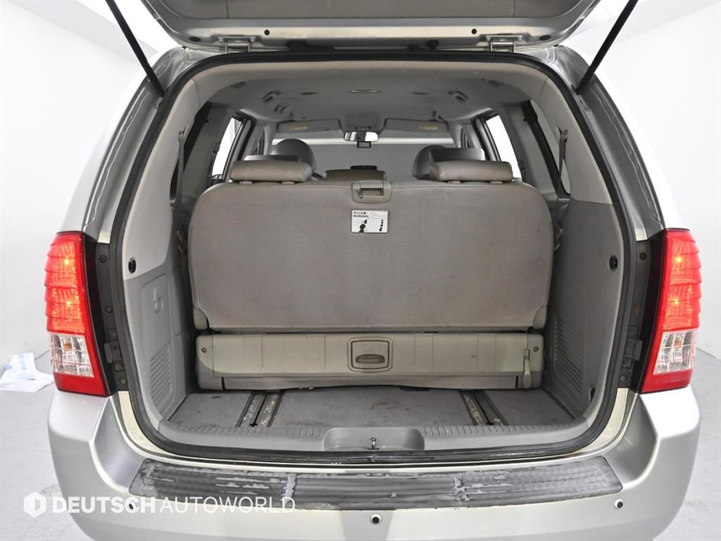 KIA Carnival 2010 Plateado - Importación desde Corea - HF Imports Iquique - Foto 20