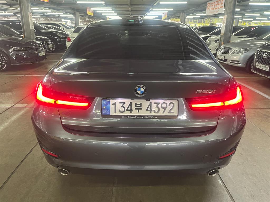 BMW 3 series - Vista 5