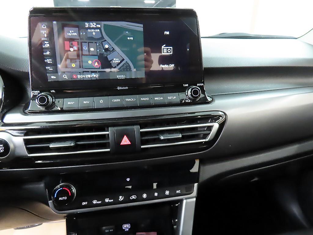 KIA Seltos 2022 Blanco - Importación desde Corea - HF Imports Iquique - Foto 13