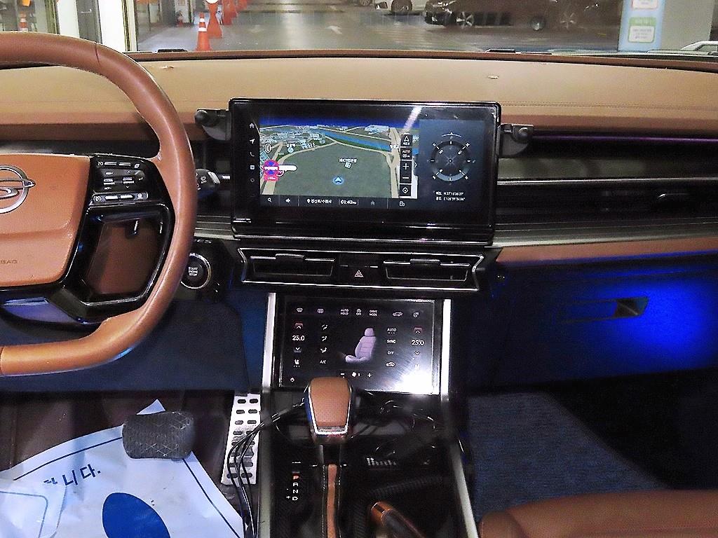 Ssangyong Torres - Vista 11