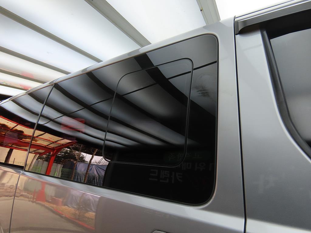 HYUNDAI Starex 2013 Plateado - Importación desde Corea - HF Imports Iquique - Foto 16