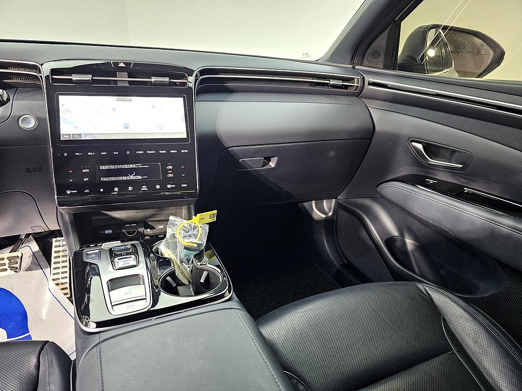 HYUNDAI Tucson - Vista 10