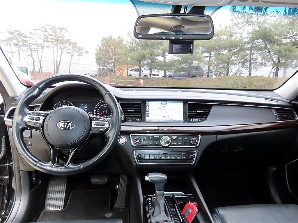 KIA K7 - Vista 7