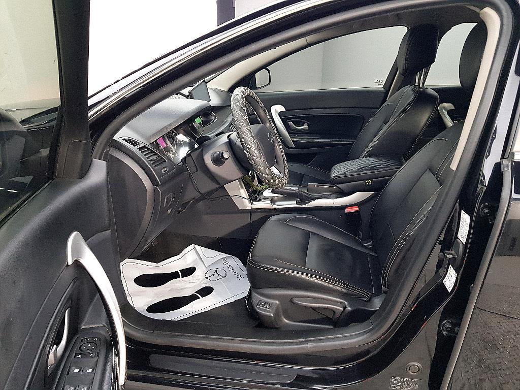 SAMSUNG SM5 - Vista 8