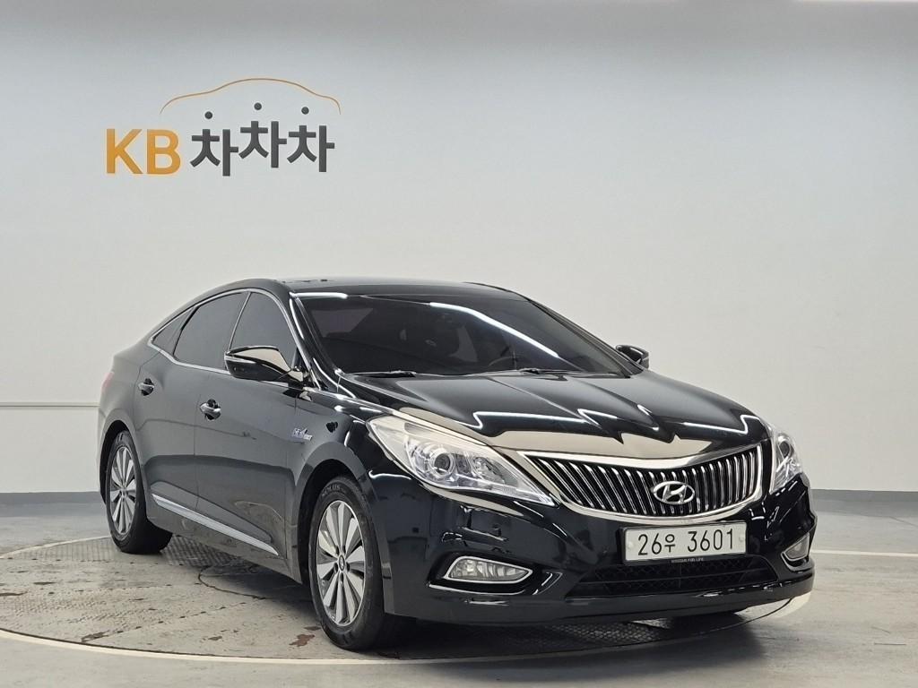 HYUNDAI Grandeur - Vista 4