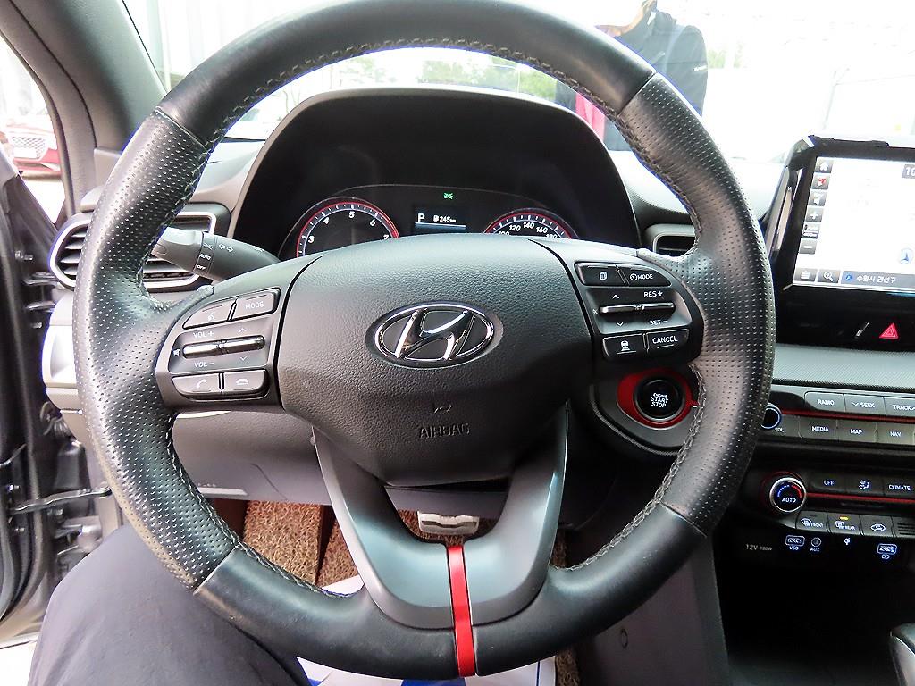 HYUNDAI Veloster - Vista 8