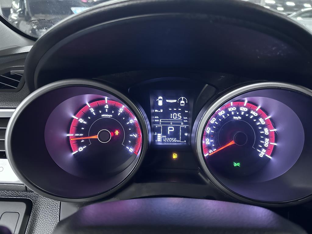 Ssangyong Tivoli - Vista 5