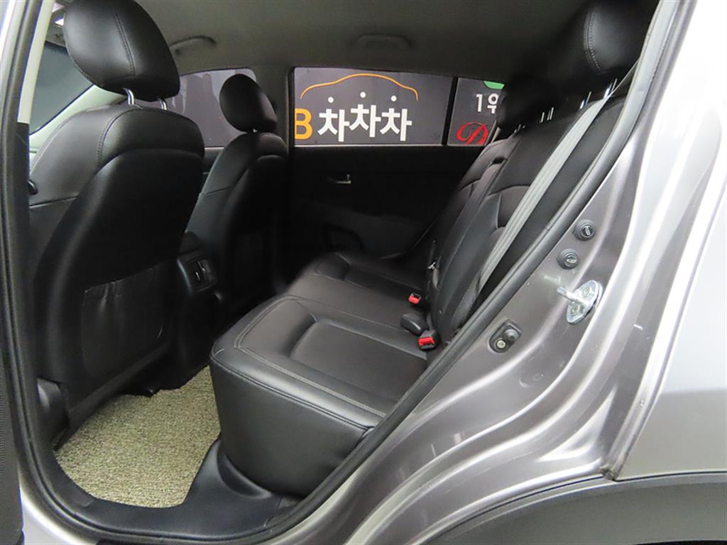 KIA Sportage - Vista 6