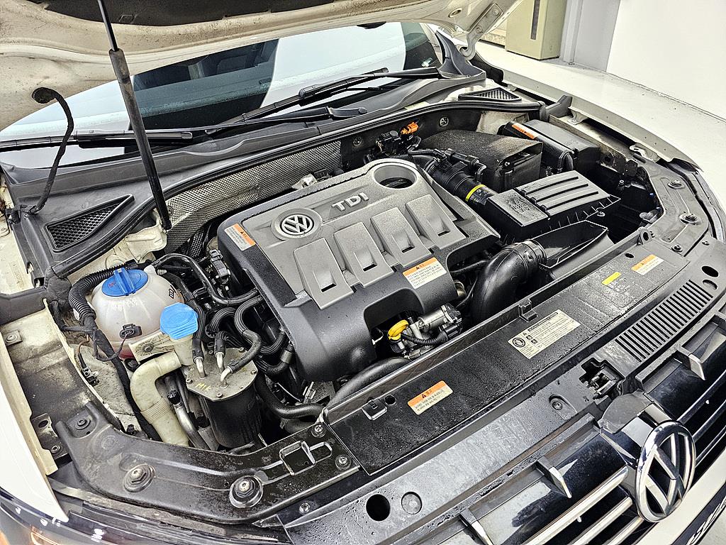 Volkswagen Passat - Vista 6